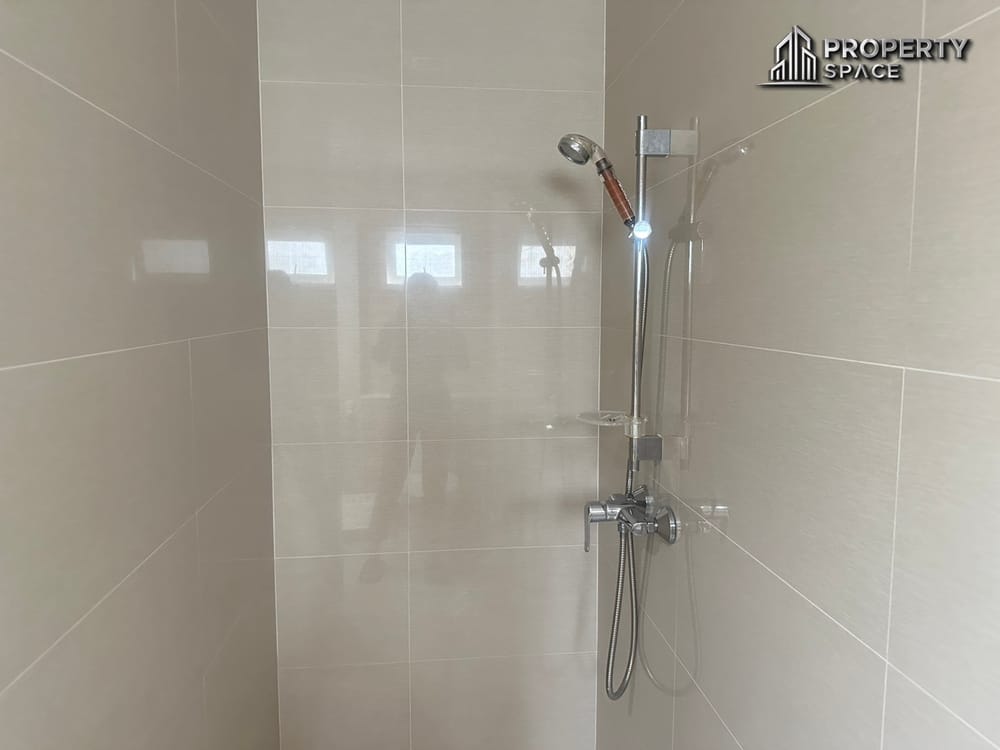 3 Bedroom House In Quality Compound Near Regent International School Pattaya Image 33