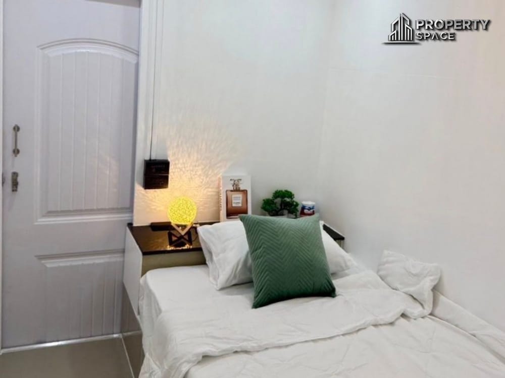 Fully Renovated 3 Bedroom House in Soi Khao Noi East Pattaya  Image 13