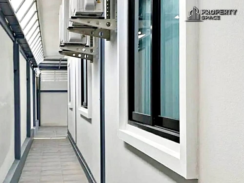 Brand New 3 Bedroom House Near Mabprachan Lake East Pattaya Image 23