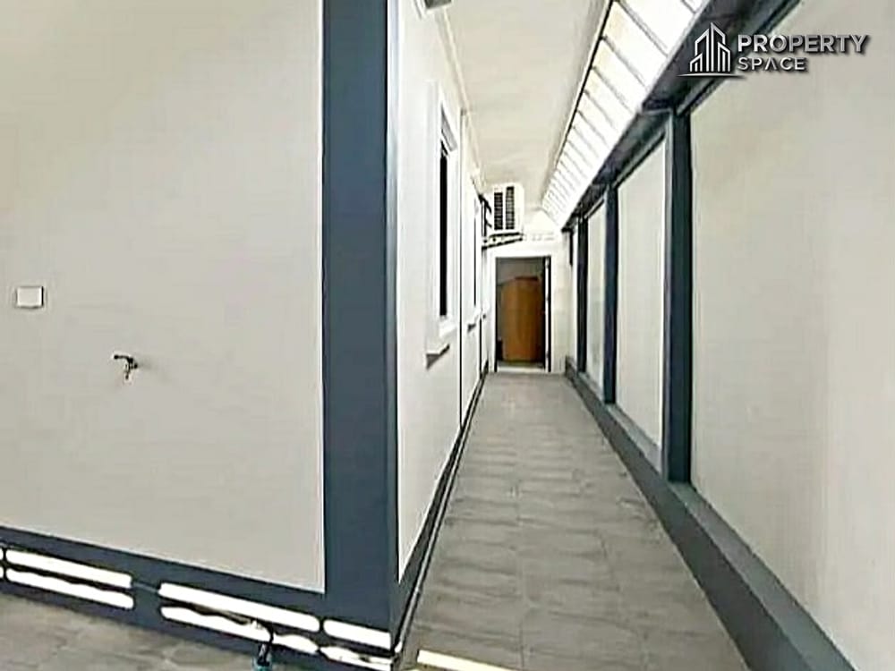 Brand New 3 Bedroom House Near Mabprachan Lake East Pattaya Image 24