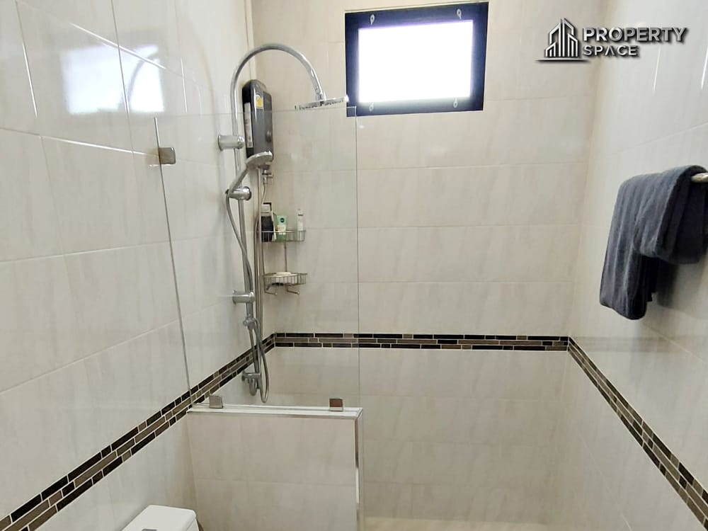 Brand New 3 Bedroom House Near Mabprachan Lake East Pattaya Image 22