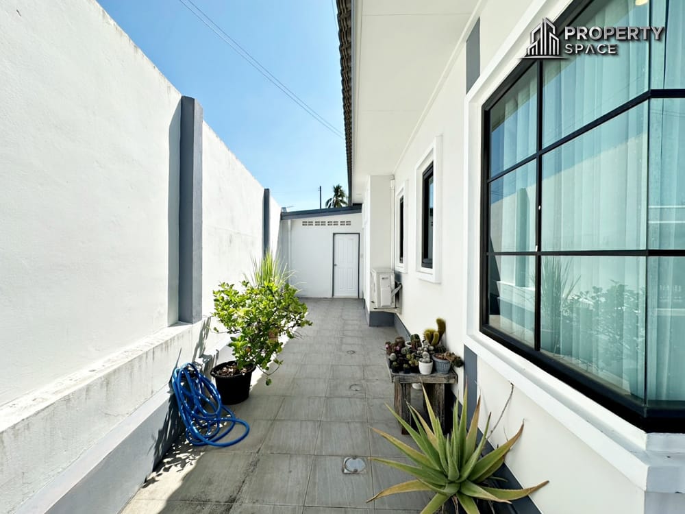 Brand New 3 Bedroom House Near Mabprachan Lake East Pattaya Image 6