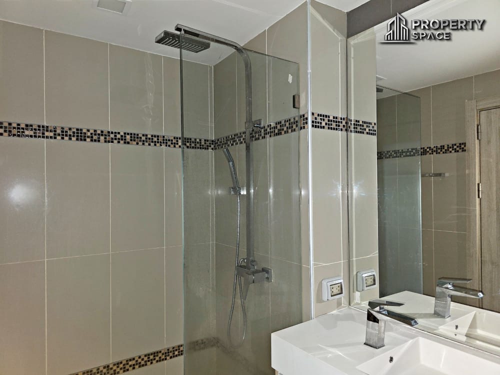 Studio In Laguna Beach Resort 1 Jomtien Resort-Style Condo  Image 11