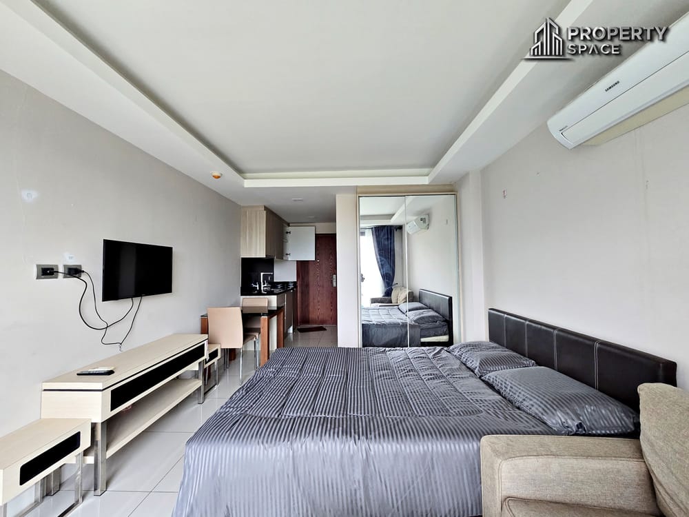 Studio In Laguna Beach Resort 1 Jomtien Resort-Style Condo  Image 6