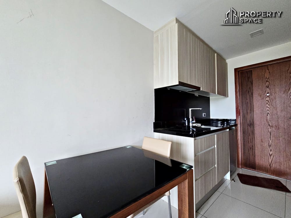 Studio In Laguna Beach Resort 1 Jomtien Resort-Style Condo  Image 8