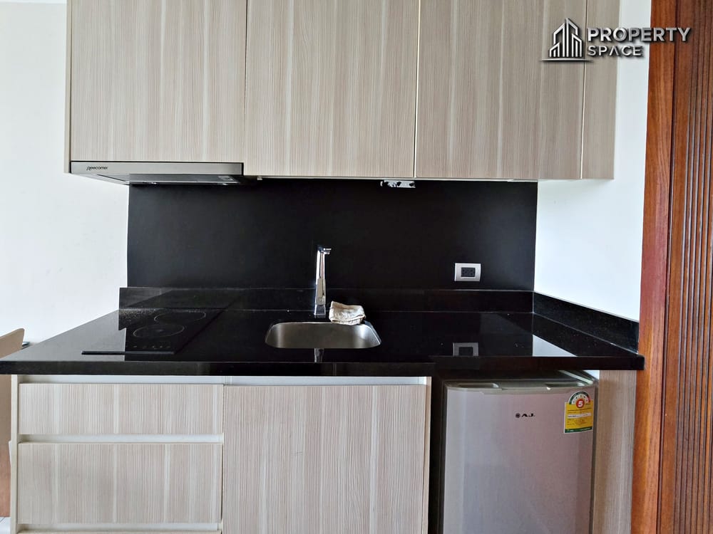 Studio In Laguna Beach Resort 1 Jomtien Resort-Style Condo  Image 9