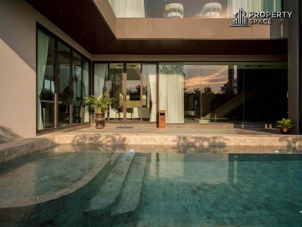 Elite Modern Luxury 5 Bedroom Pool Villa In East Pattaya  Image 4
