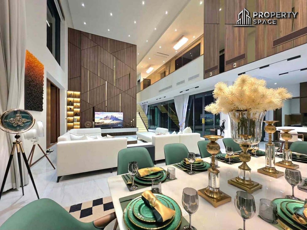 Elite Modern Luxury 5 Bedroom Pool Villa In East Pattaya  Image 6