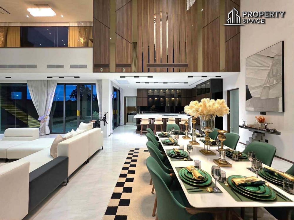 Elite Modern Luxury 5 Bedroom Pool Villa In East Pattaya  Image 8