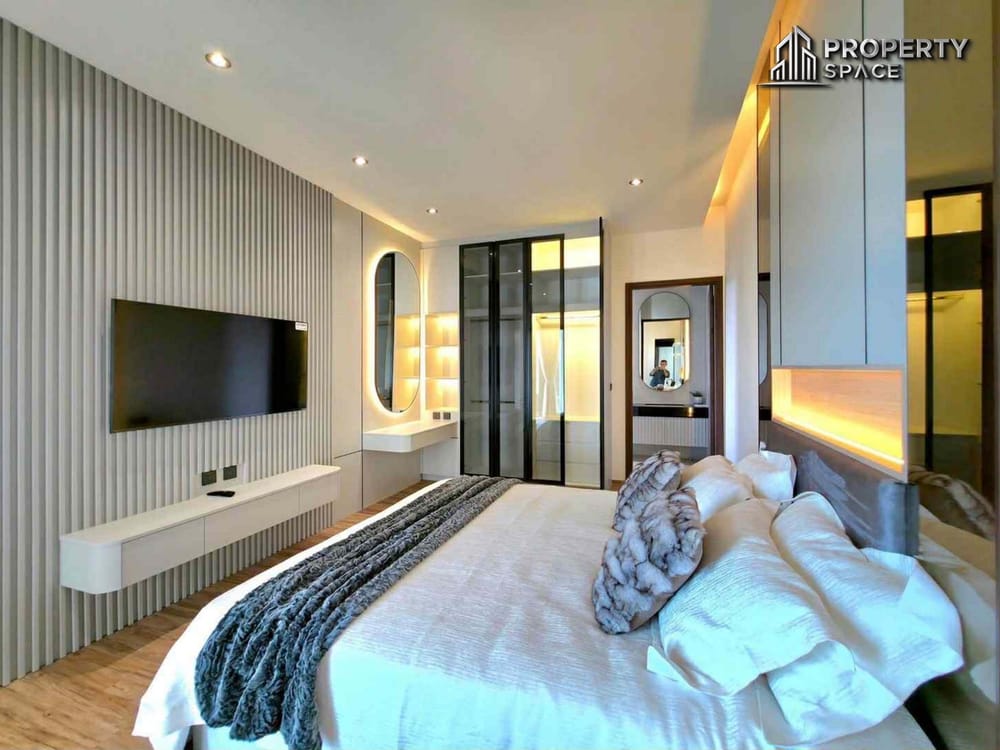 Elite Modern Luxury 5 Bedroom Pool Villa In East Pattaya  Image 27