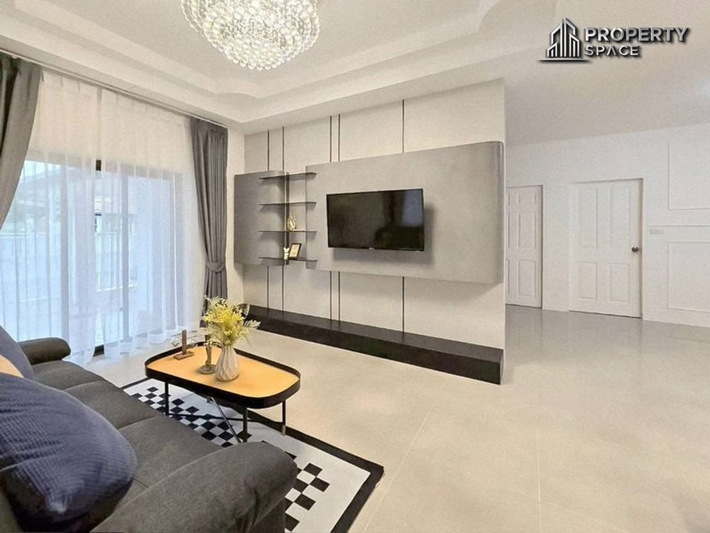 Spacious 5-Bedroom Detached House In Soi Nern Plub Wan Pattaya Image 6