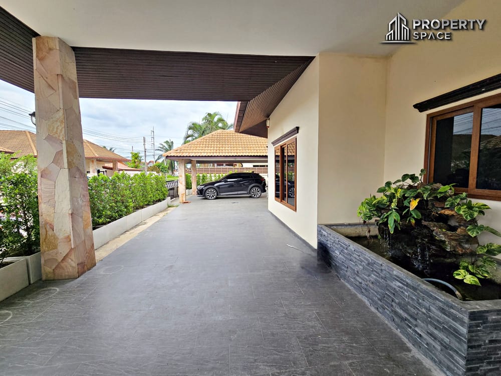Spacious 3 Bedroom Pool Villa Near International School In East Pattaya Image 33