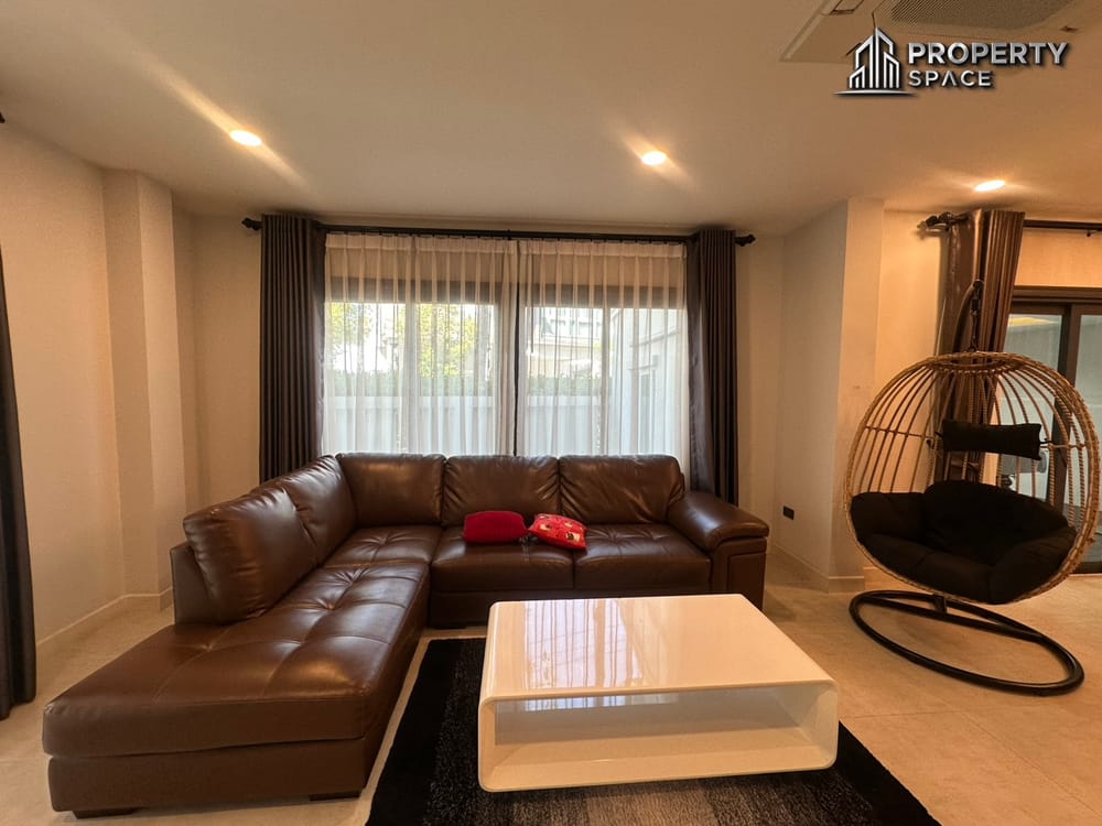 Modern 3 Bedroom House In Quality Compound Near Regent International School Pattaya Image 5