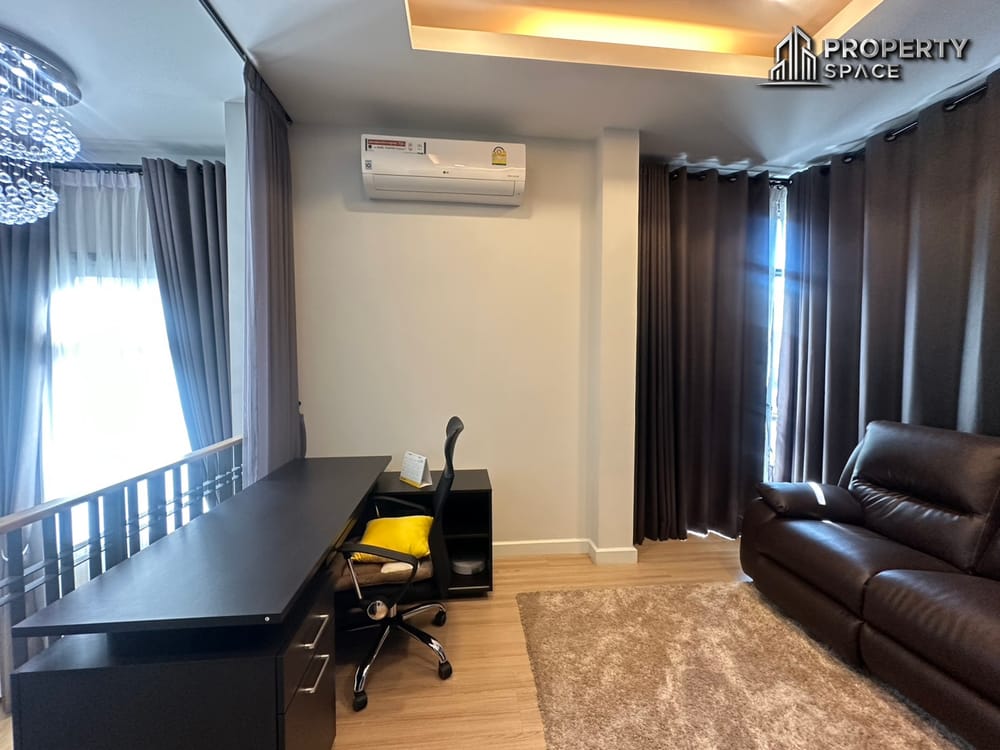 Modern 3 Bedroom House In Quality Compound Near Regent International School Pattaya Image 19