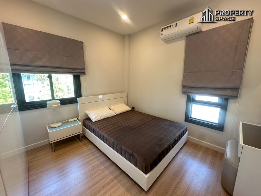 Modern 3 Bedroom House In Quality Compound Near Regent International School Pattaya Image 23