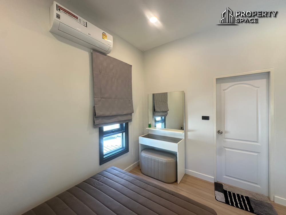 Modern 3 Bedroom House In Quality Compound Near Regent International School Pattaya Image 25