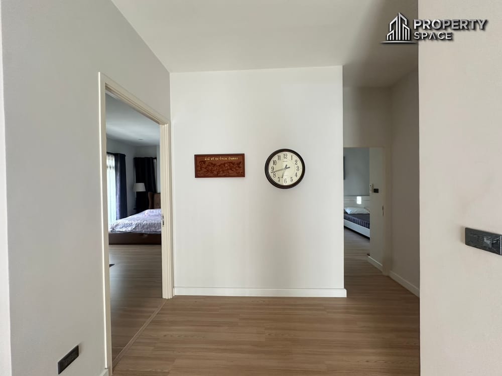 Modern 3 Bedroom House In Quality Compound Near Regent International School Pattaya Image 29