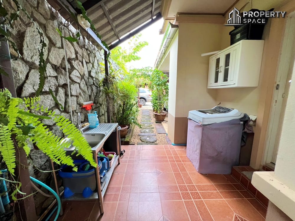 Ideal Family Living 3 Bedroom Pool Villa Near Regent International School Pattaya Image 20