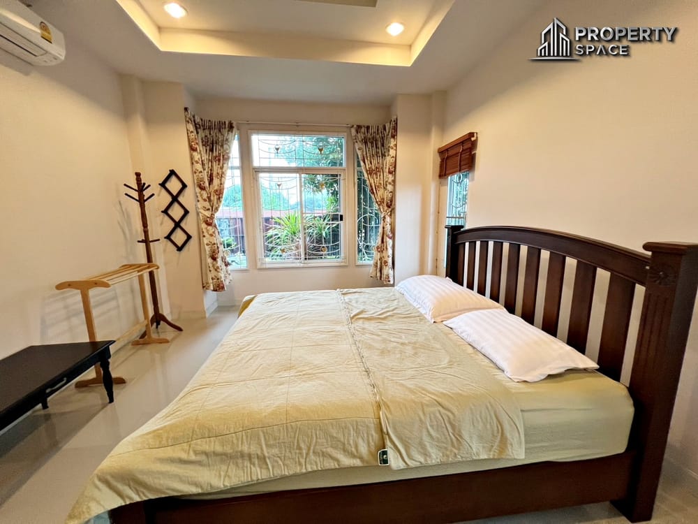 Ideal Family Living 3 Bedroom Pool Villa Near Regent International School Pattaya Image 14