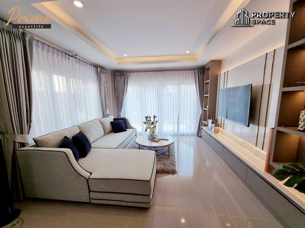 Brand New 3 Bedroom House Near Regent International School Pattaya Image 4