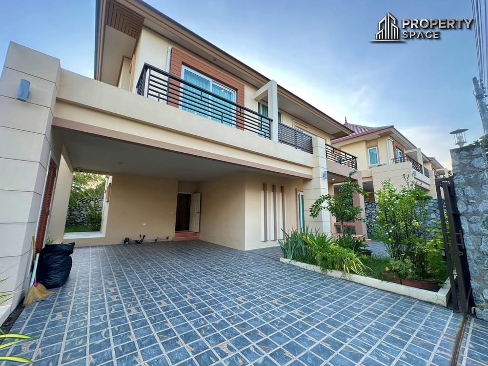 Brand New 4 Bedroom House Near Regent International School Pattaya Image 3