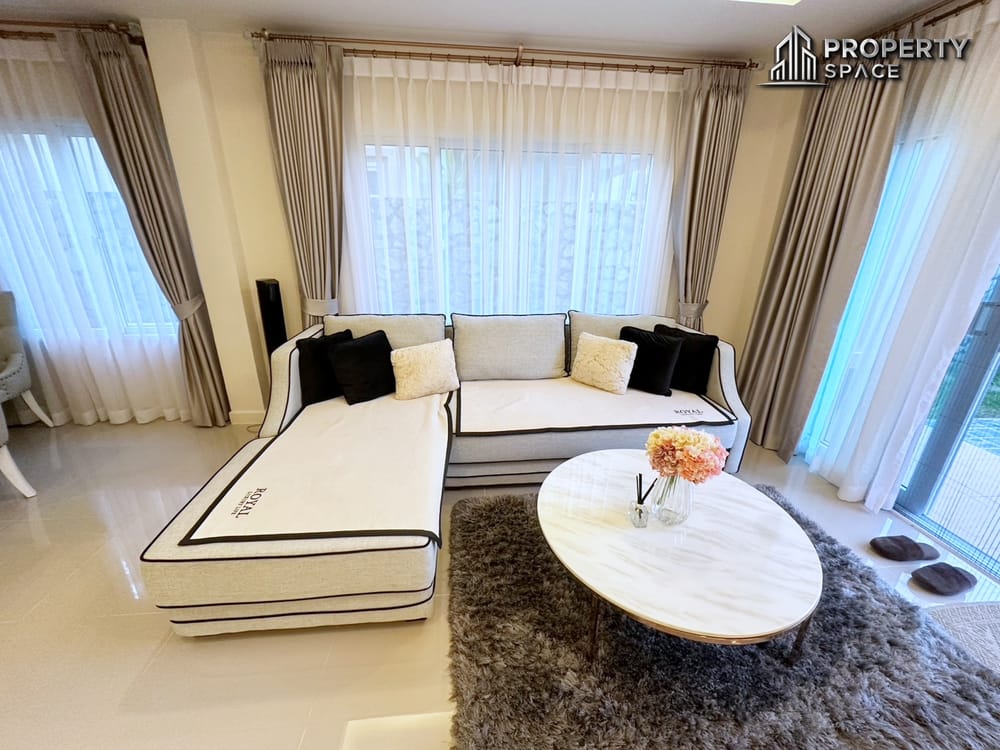 Brand New 4 Bedroom House Near Regent International School Pattaya Image 6