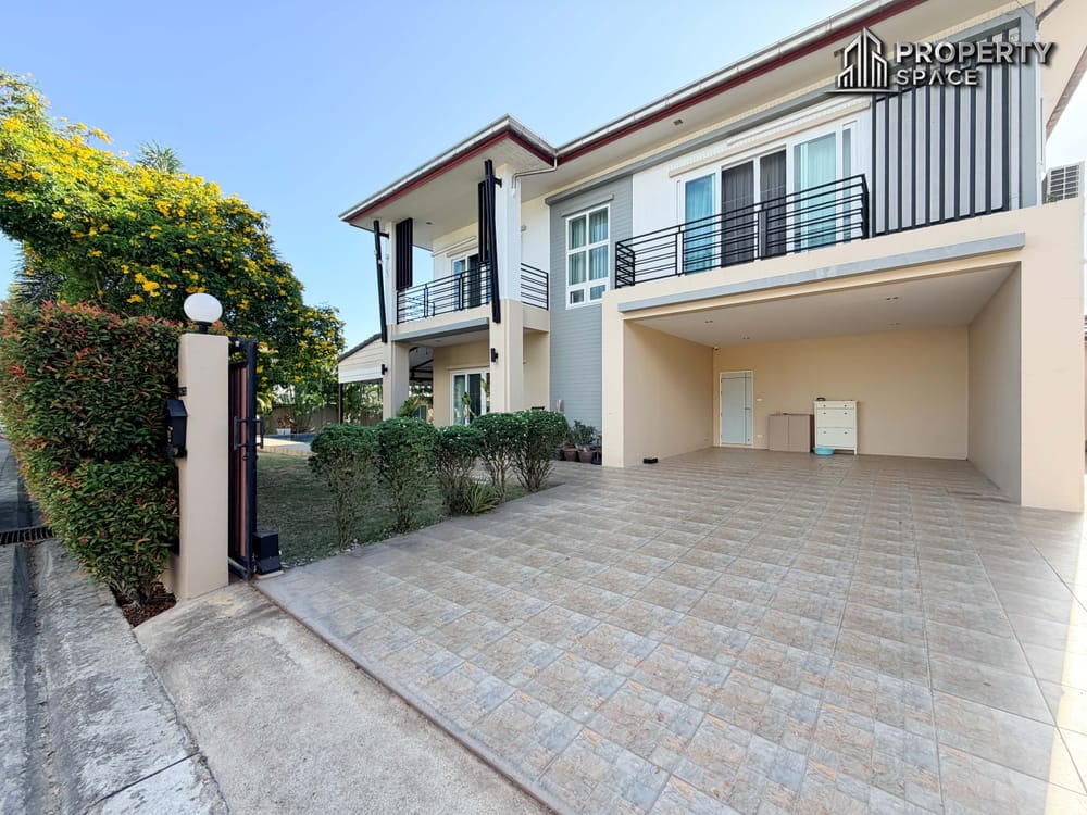 Spacious 4 Bedroom Pool Villa Near Mabprachan Lake Pattaya Image 5