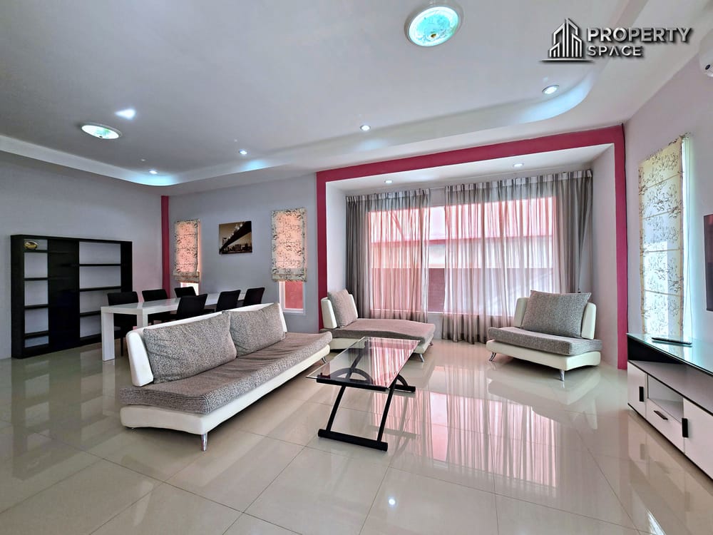 Single Story 3 Bedroom House Near The Chilled Shopping Mall Pattaya Image 4