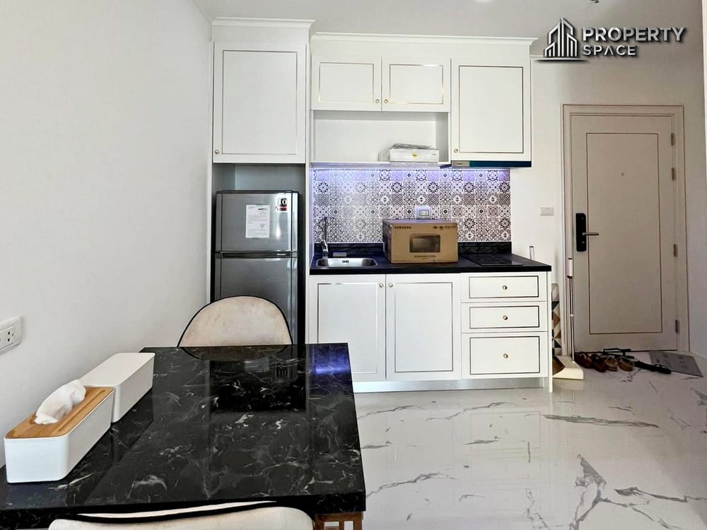 Modern 1 Bedroom In The Empire Tower Pattaya Condo Near Jomtien Beach Image 9