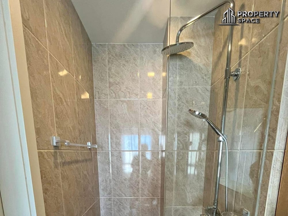 Modern 1 Bedroom In The Empire Tower Pattaya Condo Near Jomtien Beach Image 11