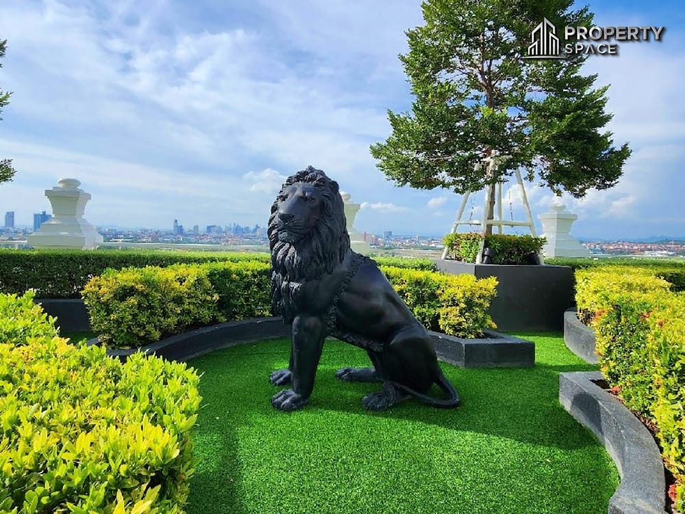 Modern 1 Bedroom In The Empire Tower Pattaya Condo Near Jomtien Beach Image 5