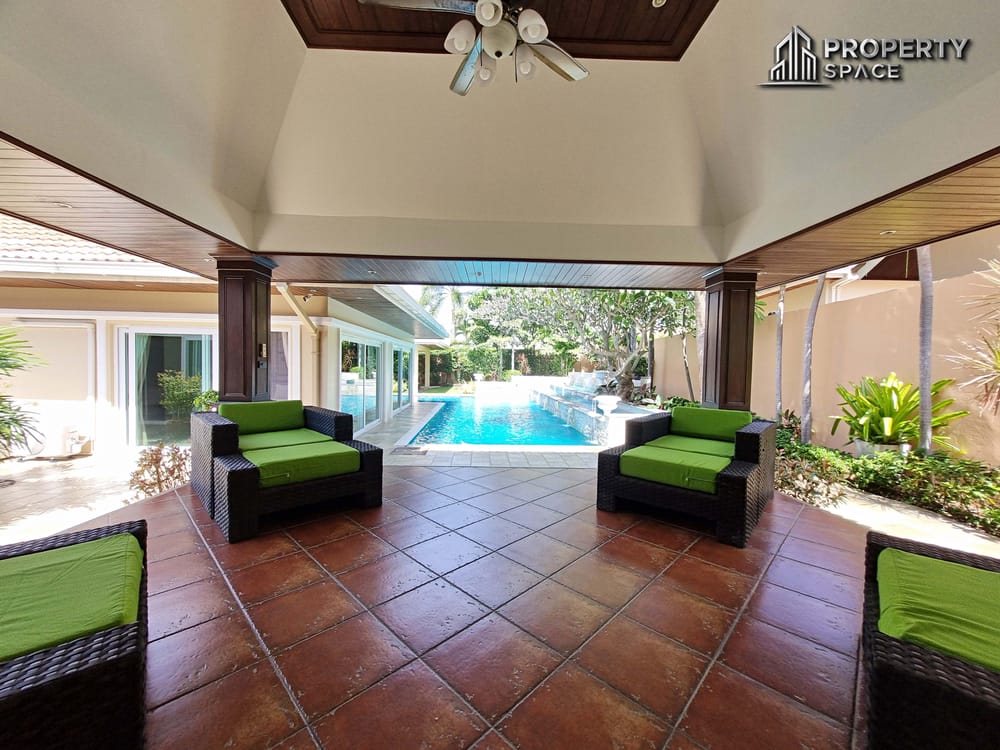 4 Bedroom Luxury Pool Villa In Sedona Village Near Mabprachan Lake Pattaya Image 6