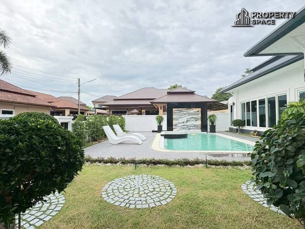 Spacious Pet-Friendly 5-Bedroom Modern Pool Villa In PMC Village 2 Pattaya Image 3