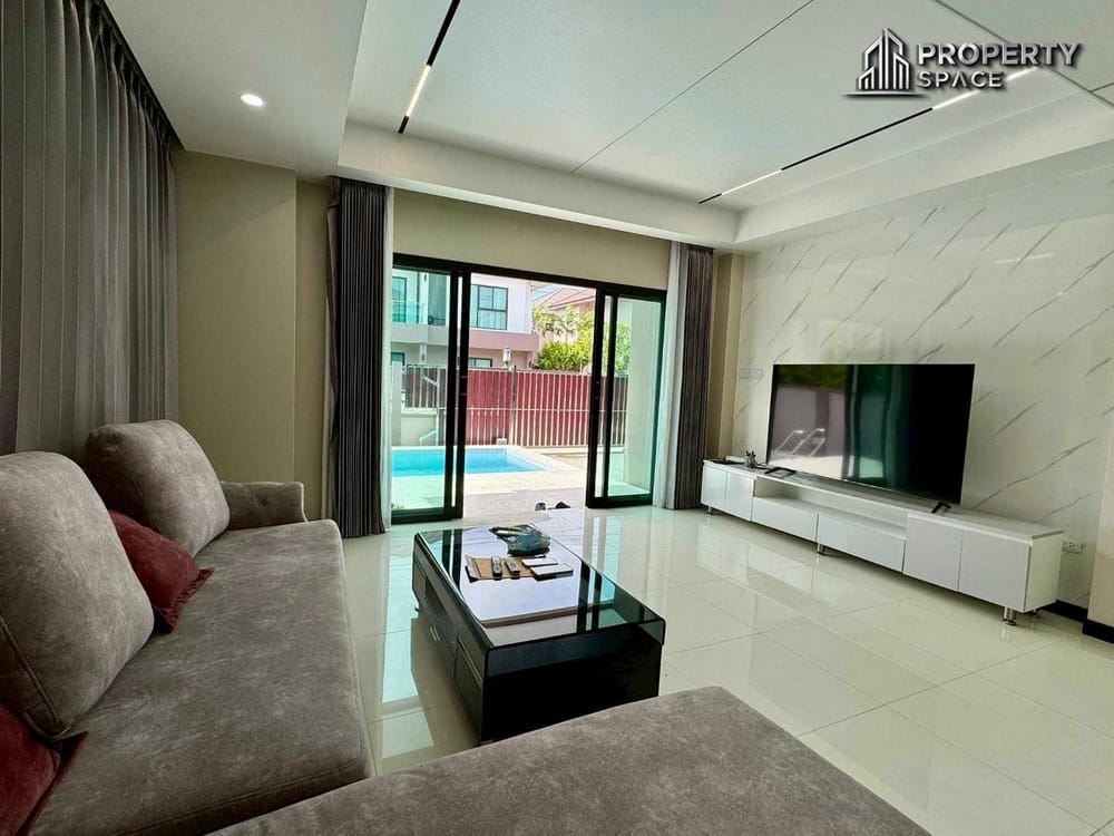 Modern Pet Friendly 4 Bedroom Pool Villa In The Lake Huai Yai Pattaya For Rent Image 6