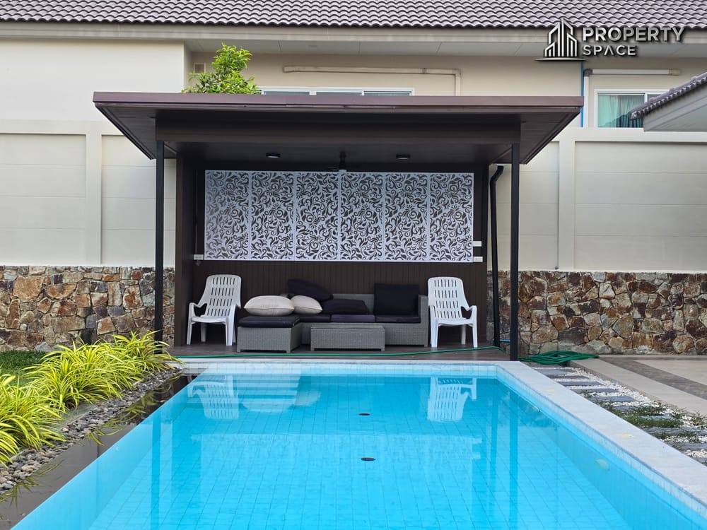 Spacious Corner Plot 3 Bedroom Modern Pool Villa in Huay Yai Pattaya Image 5