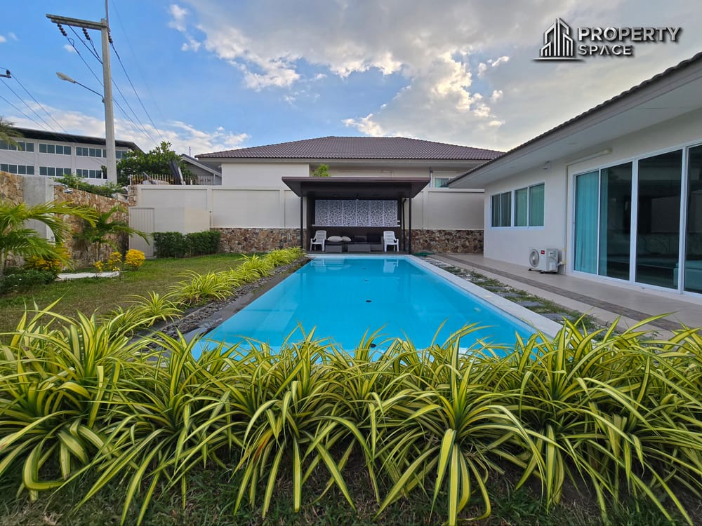 Spacious Corner Plot 3 Bedroom Modern Pool Villa in Huay Yai Pattaya Image 4