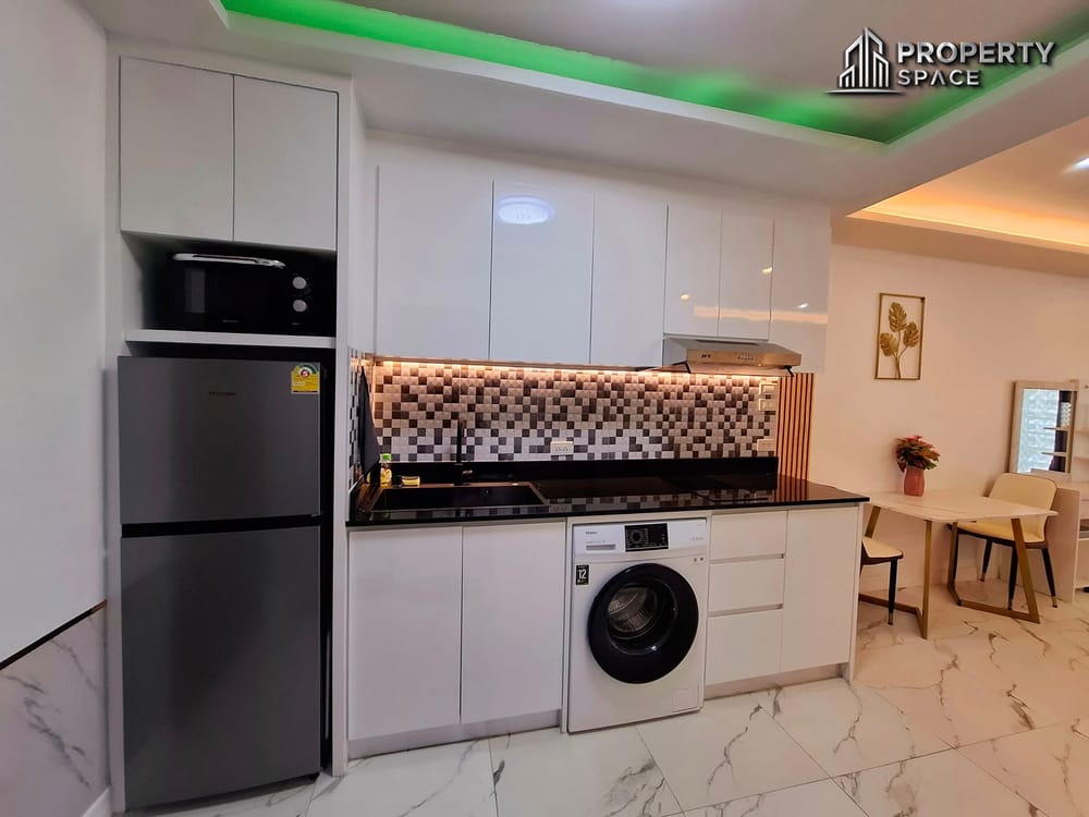 Sea View Studio 48 sqm In View Talay 5C Pattaya Condo Image 6
