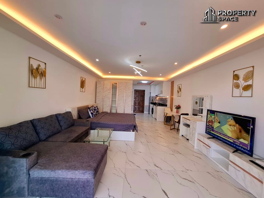 Sea View Studio 48 sqm In View Talay 5C Pattaya Condo Image 4