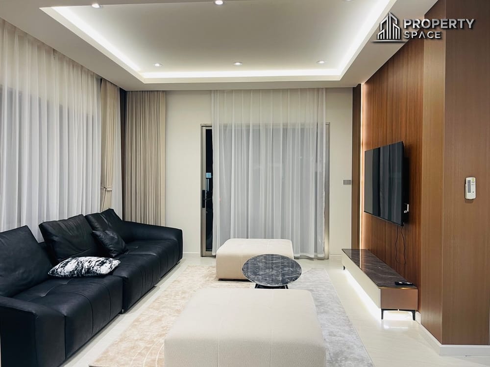 Modern 4 Bedroom House in Patta Horizon Pattaya Near Regent International School Image 3