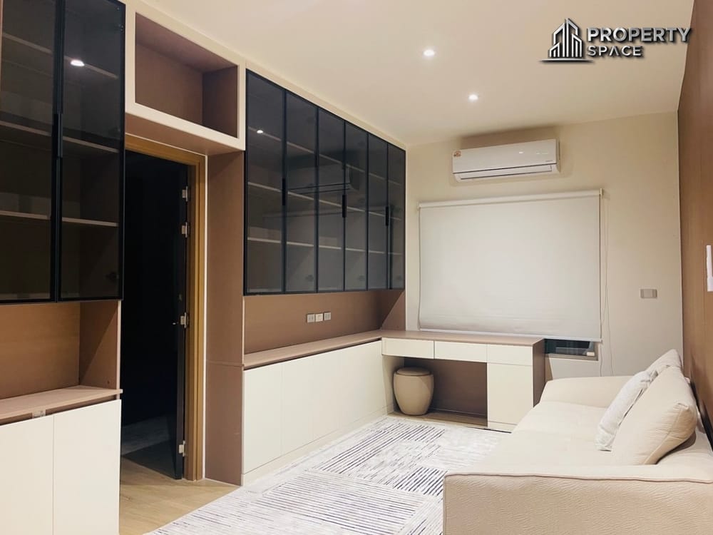 Modern 4 Bedroom House in Patta Horizon Pattaya Near Regent International School Image 5