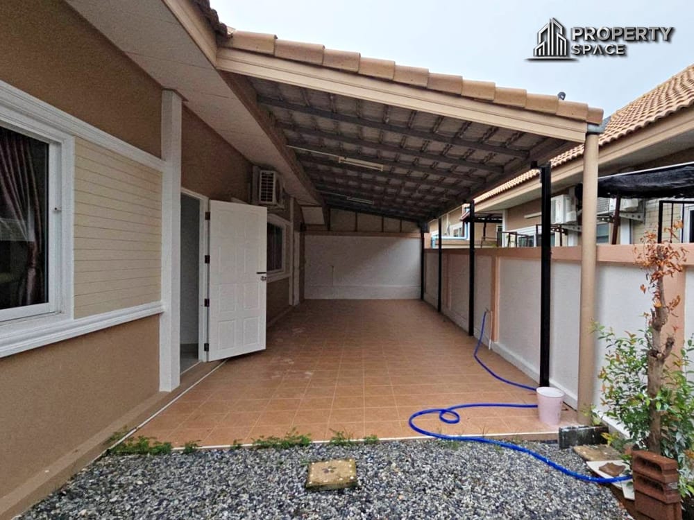 Family Friendly 3 Bedroom House In East Pattaya Near International School For Rent Image 5