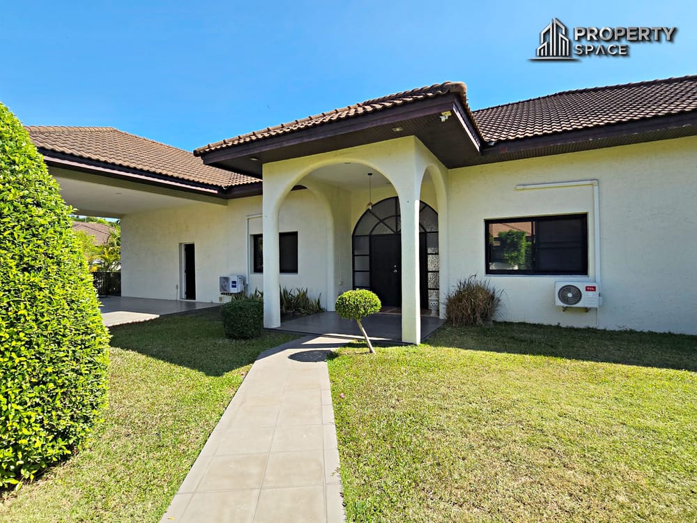 Tropical 4 Bedroom Pool Villa In East Pattaya For Rent Image 5