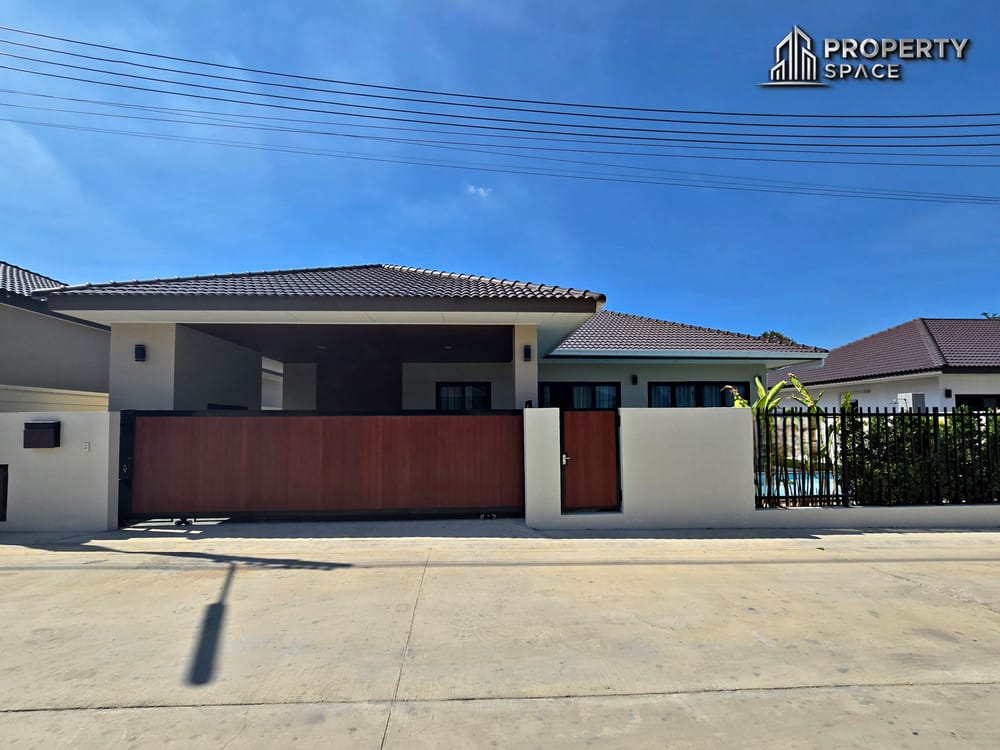 Modern 3 Bedroom Pool Villa In Huai Yai Pattaya With 24 Hour Security Image 1