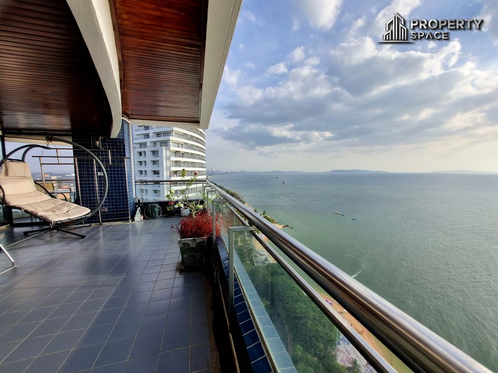 Direct Sea View 2 Bedroom (FQ) In Baan Haad U Thong Pratumnak Beachfront Condo For Sale Image 4