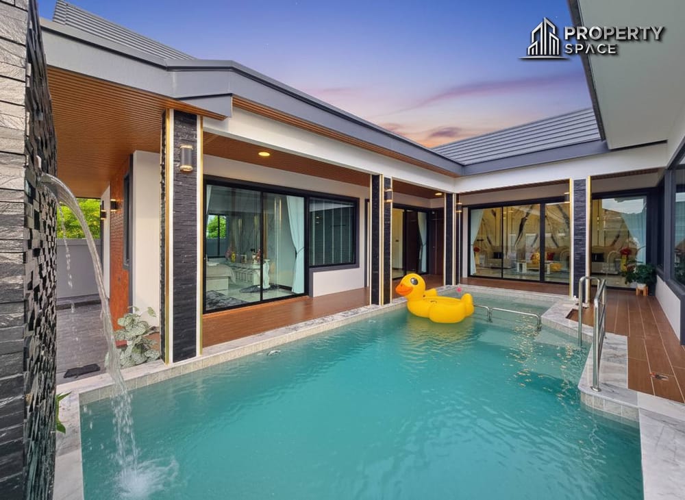 Stylish Modern 3 Bedroom Private Pool Villa In Mabprachan Lake For Sale Image 5