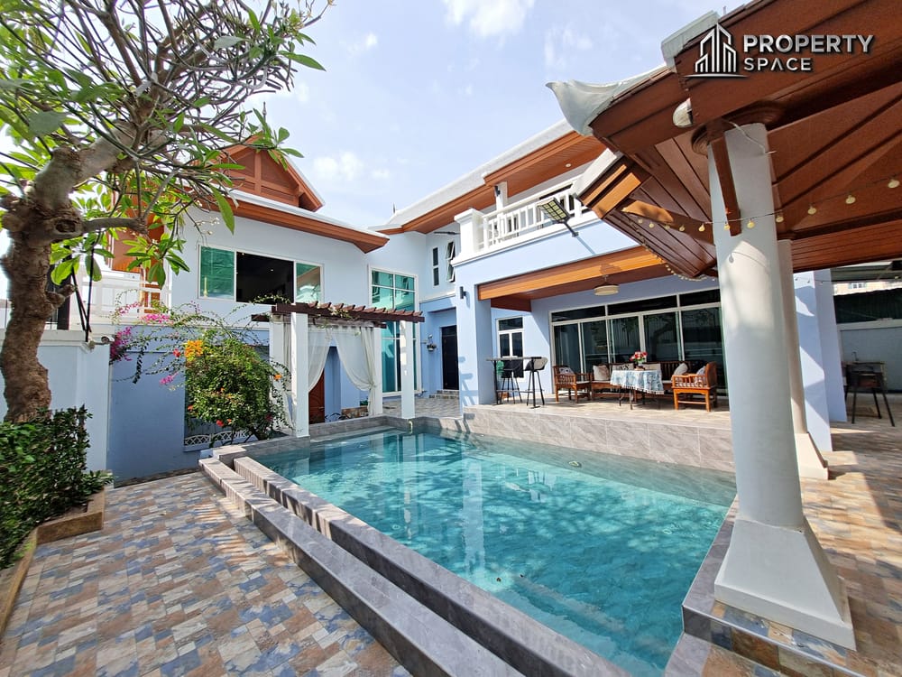 Near Beach! 4 Bedroom Pool Villa In Pratumnak Hill For Sale Image 1