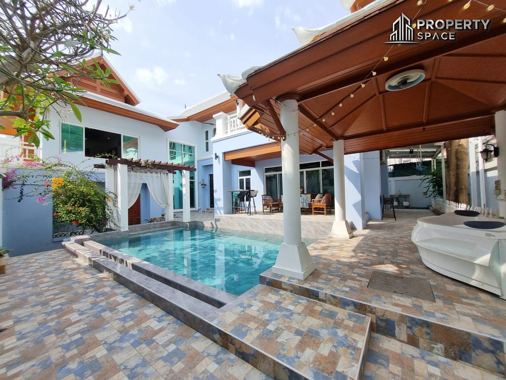 Near Beach! 4 Bedroom Pool Villa In Pratumnak Hill For Sale Image 3