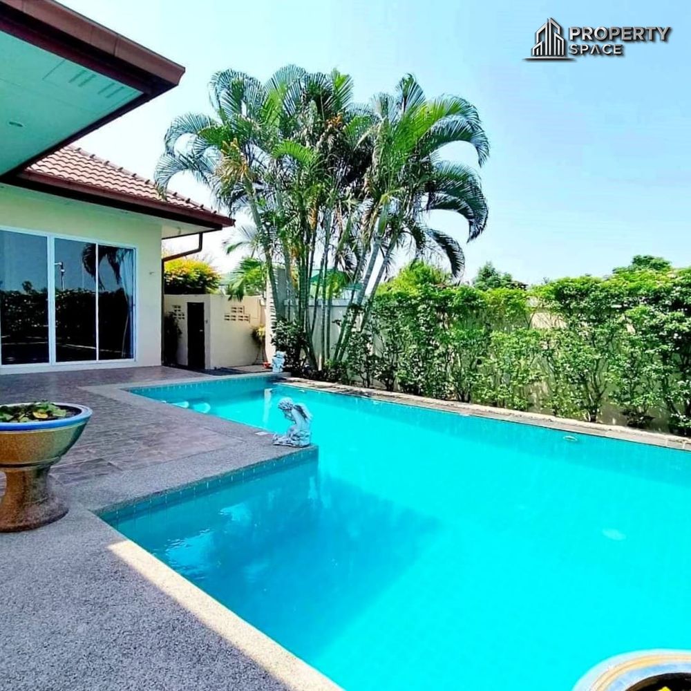 3 Bedroom Pool Villa In Huai Yai Pattaya For Sale With Tenant Image 1