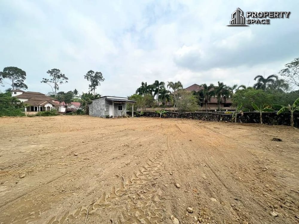 Land For Sale In Prime Development Area Near Bang Saray Image 5