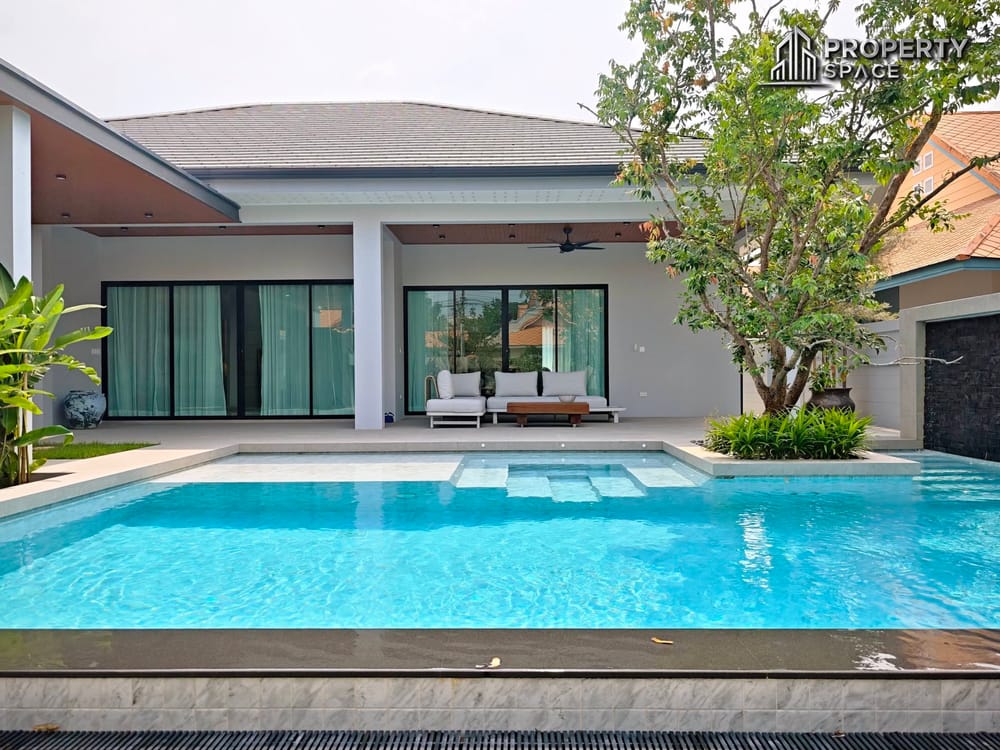 Brand New 3 Bedroom Modern Tropical Pool Villa Near Jomtien Beach For Sale Image 4